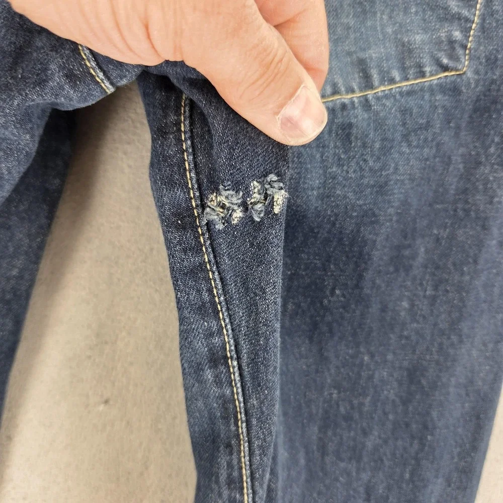 Levis 13134 important